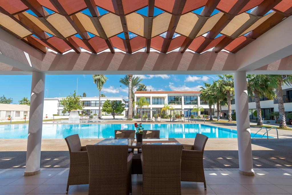Royal Blue Hotel & Spa Geroskipou Exterior foto